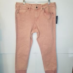 Universal Thread Pink Skinny Jeans NWT Siz…